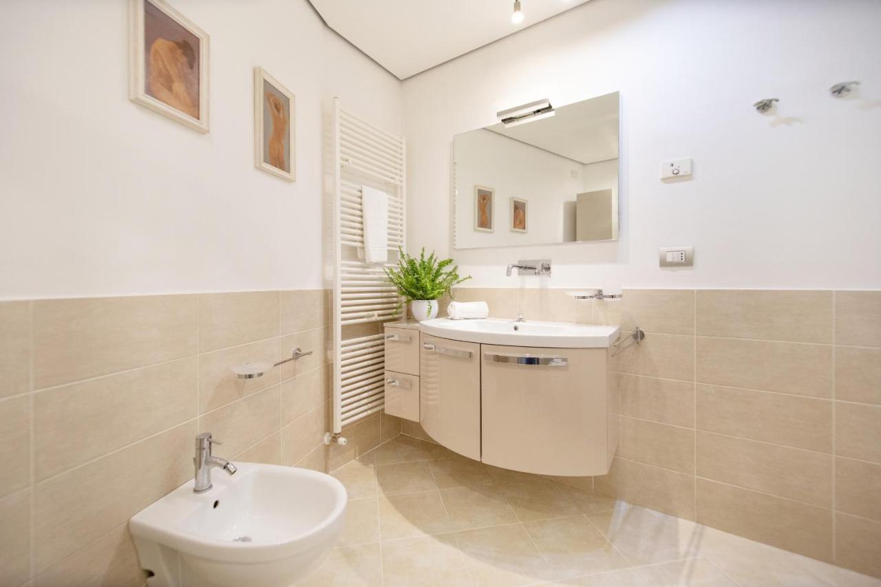 Garden Terrace Luxury Flat In Center Town